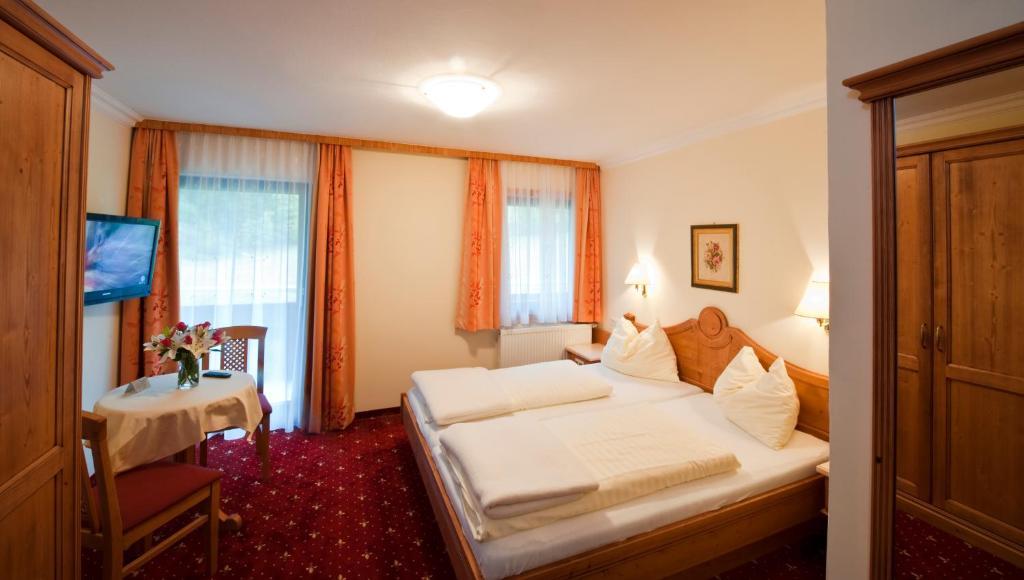 Hotel Hammerwirt - Forellenhof Untertauern Habitación foto